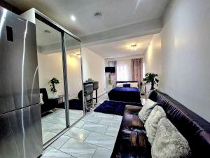 Postel nebo postele na pokoji v ubytování Seaside Escape - Sleeps 4 - Pets Ok - Free Parking