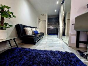 Posezení v ubytování Seaside Escape - Sleeps 4 - Pets Ok - Free Parking