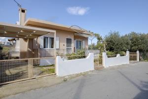The building in which the holiday home is located