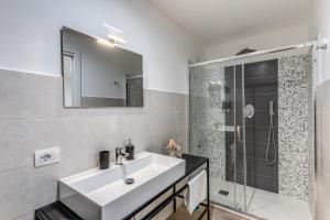 Bagno di Caravita Rooms