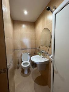 Koupelna v ubytování Hotel Lazur