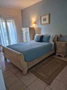 Ένα ή περισσότερα κρεβάτια σε δωμάτιο στο Villa Zoe a Mountaintop Retreat