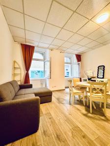 Posedenie v ubytovaní Amazing 2BR Apartment Near Praterstern