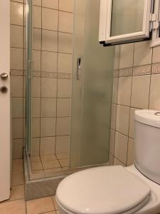 Ένα μπάνιο στο Villa Zoe a Mountaintop Retreat +39 φωτογραφίες