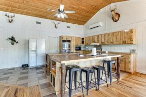 Dapur atau dapur kecil di Tranquil Gantt Lake Home with Deck and Patio!
