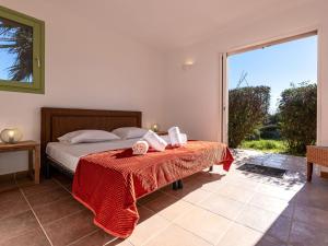 Posteľ alebo postele v izbe v ubytovaní Villa Villa Capicciola by Interhome