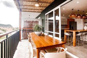 Μπαλκόνι ή βεράντα στο Modern 2BR CondoC32 in Playa Venao for Nomads