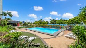 Πισίνα στο ή κοντά στο Studio 503 - Prime Spot With Ocean Views