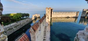 Πισίνα στο ή κοντά στο Sirmione4u - Casa Caleidos