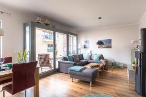 Χώρος καθιστικού στο Ostsee - Appartement Nr 94 "Luv und Lee" im Strand Resort +17 φωτογραφίες