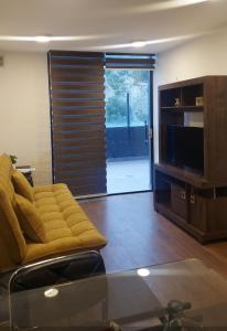 Gallery image of LUXOR departamento en bajo Seguencoma in La Paz