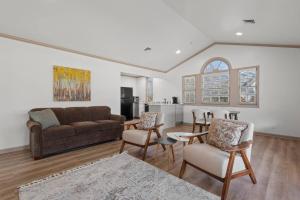 Posezení v ubytování Jarrett Farm Resort - Suite 1