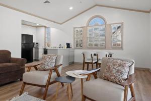 Kuchyň nebo kuchyňský kout v ubytování Jarrett Farm Resort - Suite 1 + 7 fotografií