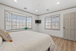 Postel nebo postele na pokoji v ubytování Jarrett Farm Resort - Suite 1