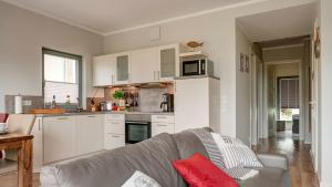 Küche/Küchenzeile in der Unterkunft Ostsee - Appartement Nr 181 "Uferschwalbe" im Strand Resort