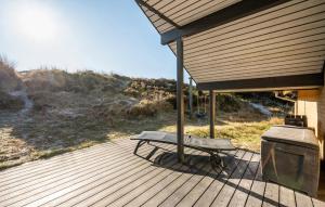 Fotografie z fotogalerie ubytování Pet Friendly Home In Henne With Sauna v destinaci Henne Strand