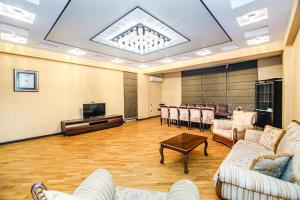 Χώρος καθιστικού στο Delux apartment near winter park