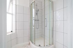 Koupelna v ubytování Diana Hotel