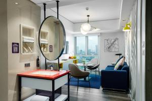 ibis Styles Manila Araneta City的休息区
