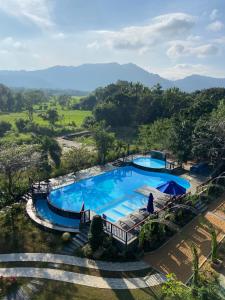 Bazén v ubytování Sigiriya Kingdom Resort nebo v jeho okolí