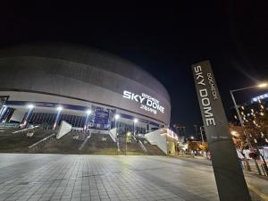 Ảnh trong thư viện ảnh của Gocheok Sky Dome Baseball House ở Seoul