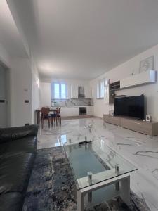 Afbeelding uit fotogalerij van B&B Il Verde in Saluzzo +17 foto's