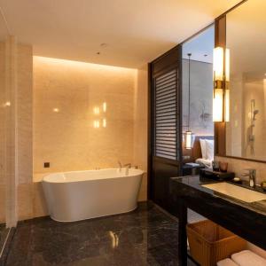 Bilik mandi di Xiamen Aqua Resort