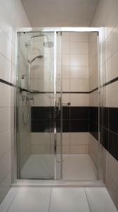 Łazienka w obiekcie B&B HOTEL Piotrków Trybunalski