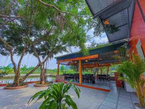 Vườn quanh Trang An Natura Bungalow