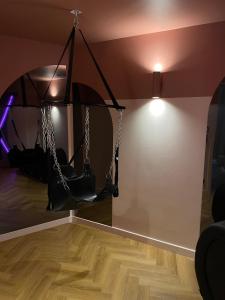 Γυμναστήριο ή/και όργανα γυμναστικής στο Love Room Strasbourg, Sauna, Spa, Suite Ibiza, Évasion Romantique et Sensuelle +18 φωτογραφίες
