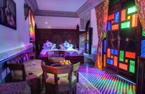 Posezení v ubytování Riad Salam Fes