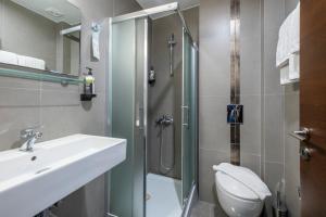Koupelna v ubytování Harmony Hotel Nafplio + 31 fotografií