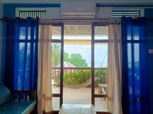 Balkón nebo terasa v ubytování La Luna Beach Resort