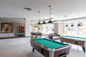 Biliár nebo kulečník v ubytování Hotel Mariant Park