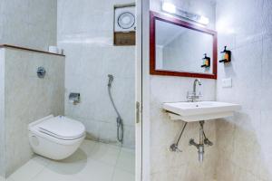 Gallery image of Townhouse City Centre Road Formerly Royal Inn in Gwalior