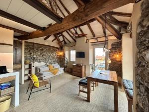 Μια τηλεόραση ή/και κέντρο ψυχαγωγίας στο Bright Apartment near Tapigliano - 80 m² with Terrace