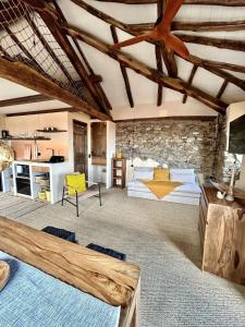 Η κουζίνα ή μικρή κουζίνα στο Bright Apartment near Tapigliano - 80 m² with Terrace