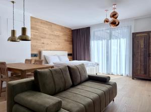 Posezení v ubytování ELSA Spa Apartments Tux