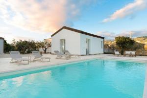 Πισίνα στο ή κοντά στο Siké