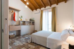 Ένα ή περισσότερα κρεβάτια σε δωμάτιο στο Siké +40 φωτογραφίες