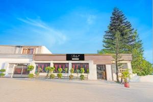 Bangunan di mana terletaknya hotel