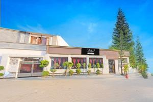 Bangunan di mana terletaknya hotel