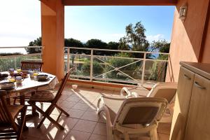 Gallery image of Les Sanguinaires N'12 - Vue mer, piscine et plage in Ajaccio