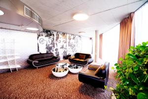Area tempat duduk di SONO hotel
