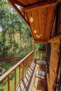 Balkón nebo terasa v ubytování Loft Treehouse