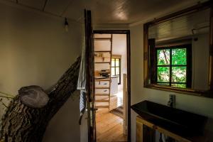 Kuchyň nebo kuchyňský kout v ubytování Loft Treehouse + 20 fotografií