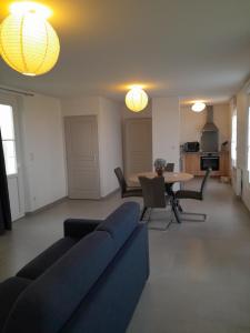 Posezení v ubytování Agréable maison à Antheuil Portes