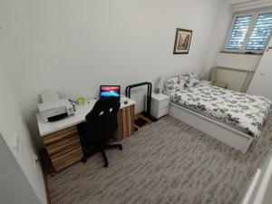 Posteľ alebo postele v izbe v ubytovaní Work and Play Apartment