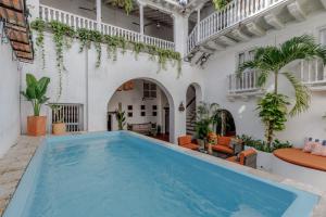 Bazén v ubytování Bololá Hotel nebo v jeho okolí