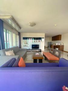 Η κουζίνα ή μικρή κουζίνα στο Seaview & Mountainview Private Condo Room, Cha-am